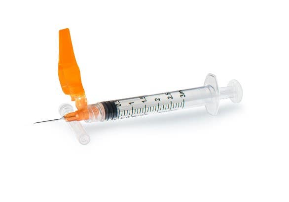 SafetyHypodermicSyringewithNeedleMcKessonPreventHT3mL5/8Inch25GaugeHingedSafetyNeedleThinWall